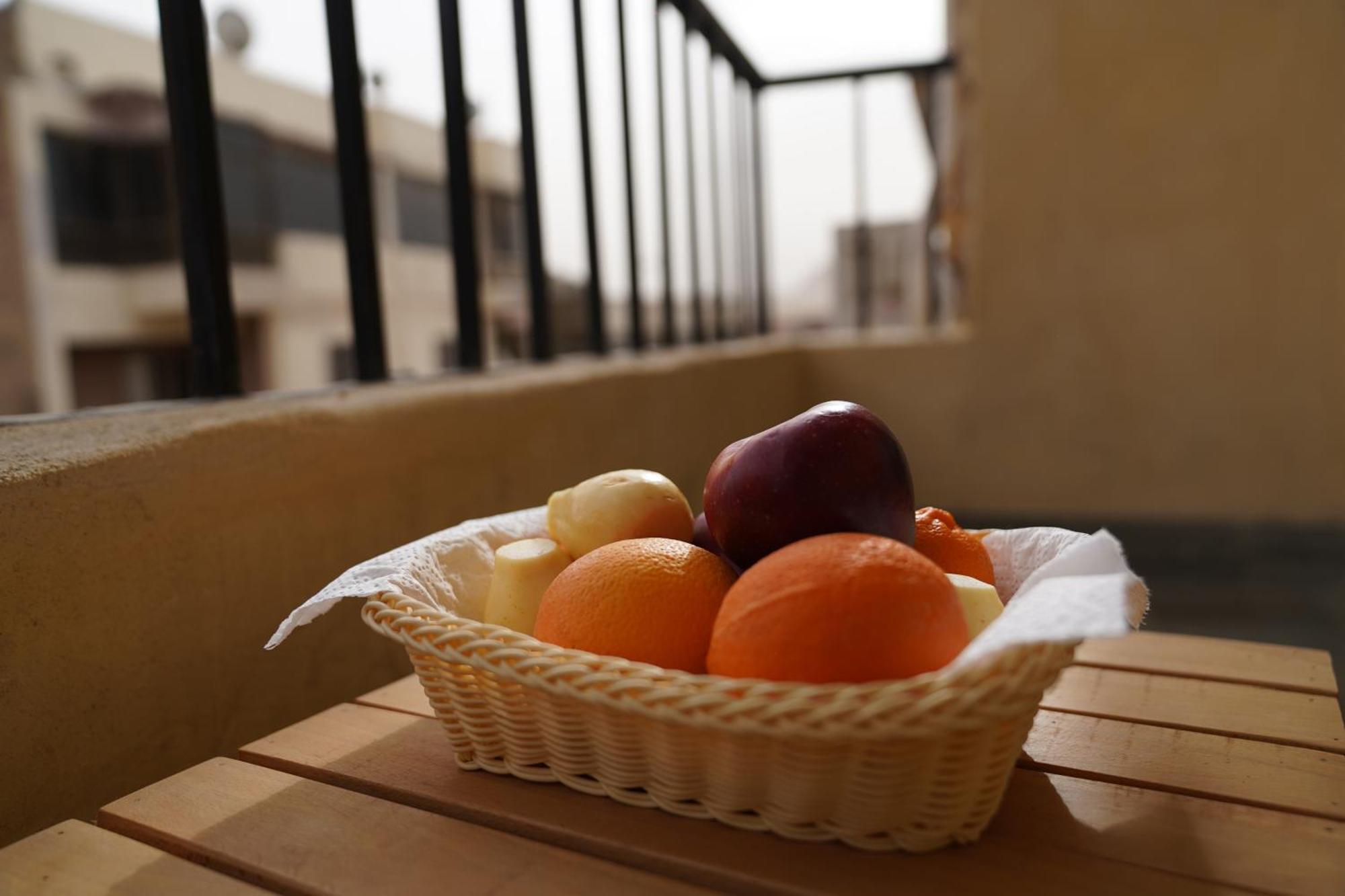Pyramids Hotel Kafret el-Gabal 외부 사진