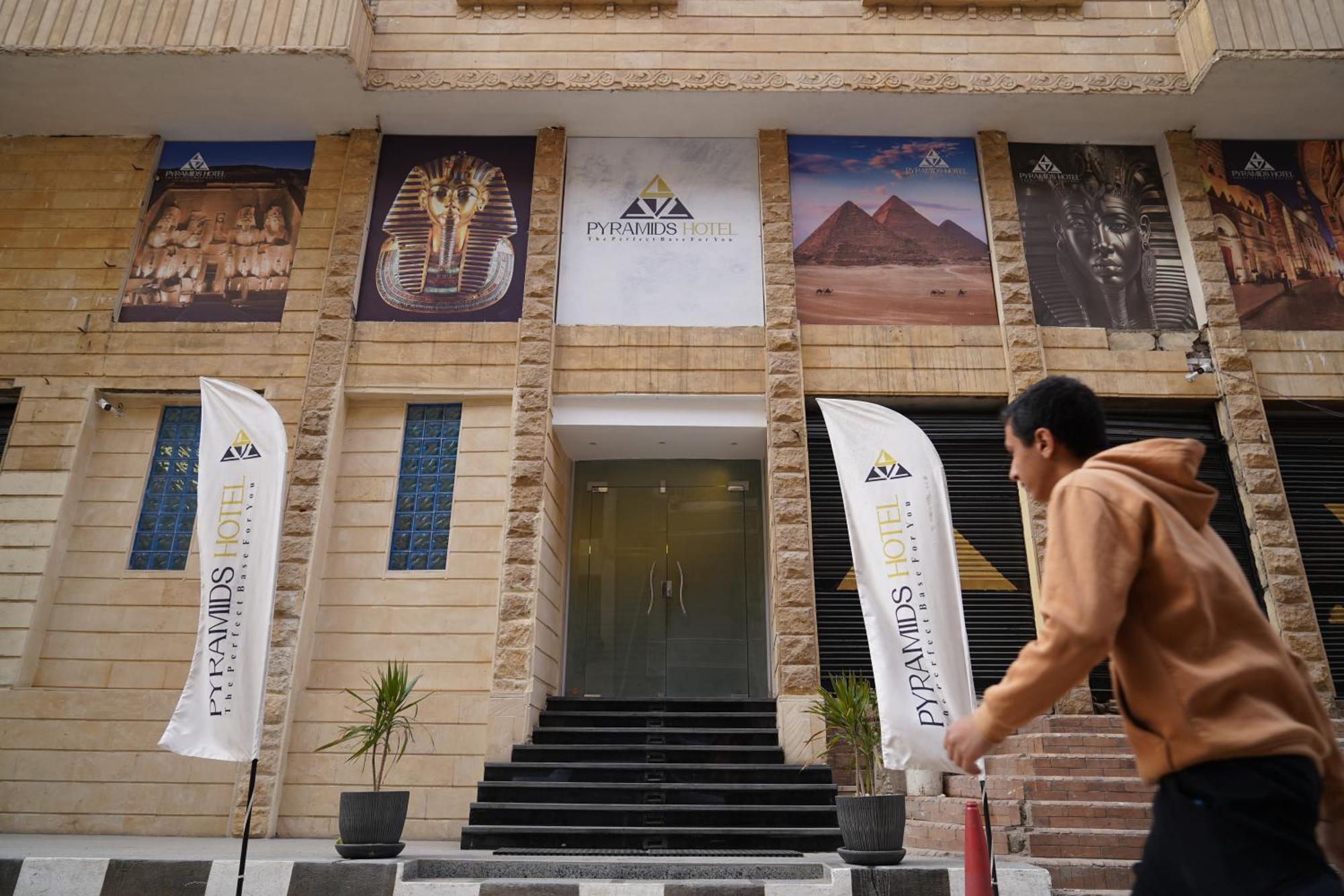 Pyramids Hotel Kafret el-Gabal 외부 사진